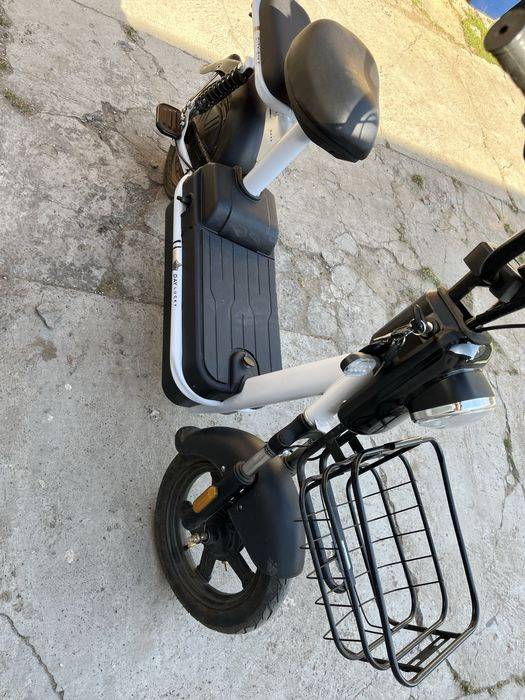 Scuter electric