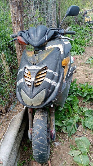 Scuter pentru piese Yamaha aerox 49cc