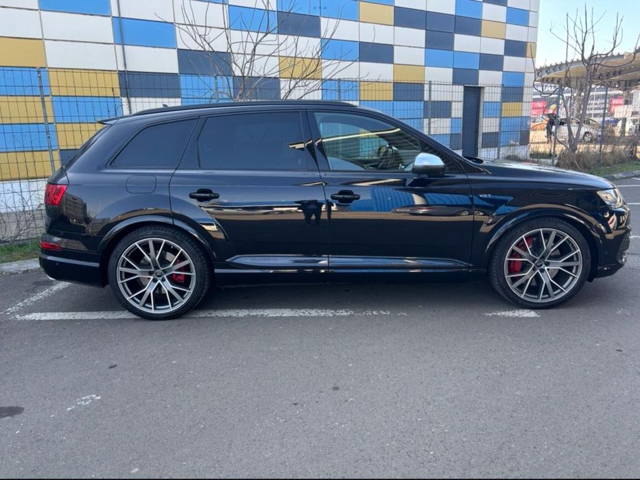 Vand Audi SQ7 quattro*MATRIX*PANO*BOSE*AHK*ACC*22’’*