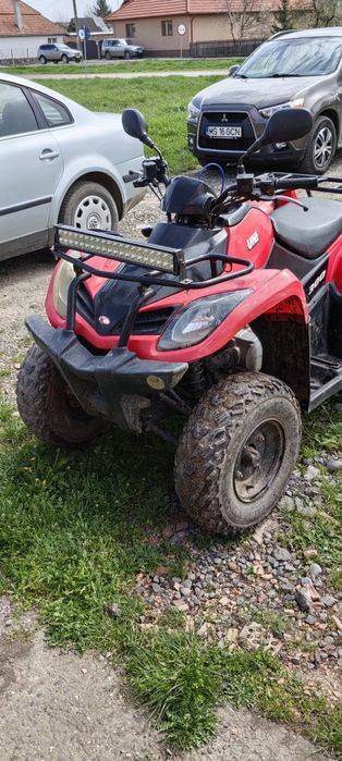 Vând Kymco mxu 300