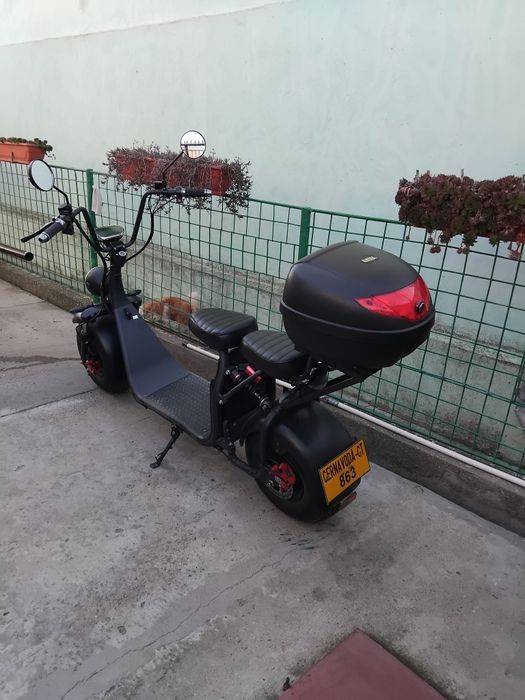 Scuter harley cu baterie 20 ah