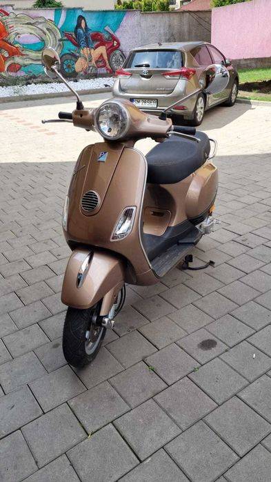 Scuter Vespa Piaggio an 2011- 8000 km