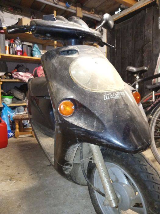 Vând Malaguti F10