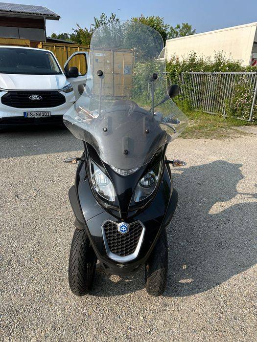 Piaggio mp3 LT300