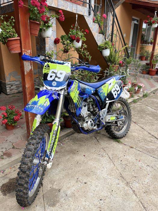 Vand sau schimb cross yamaha yzf 250  4 timpi