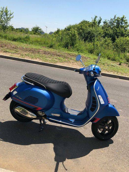 Vand Vespa 300 GTS Super Sport