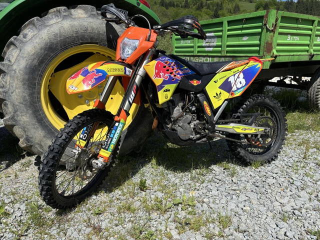 Vand sau schimb cu atv sau tractor , cros KTM