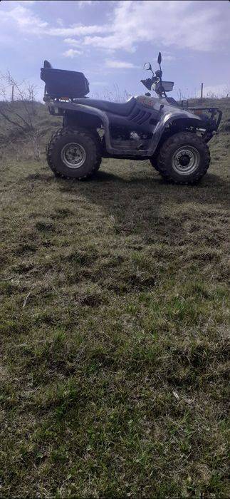 Vând atv linhai hitrack 300cc