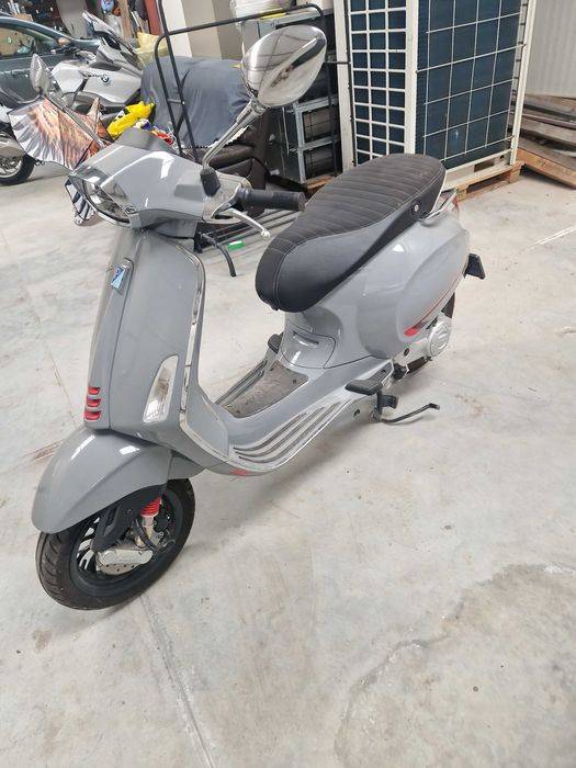 Vand Vespa Piaggio 50cc din 2019