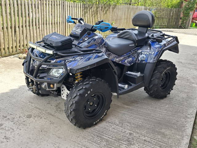 Can Am  Outlander 800R