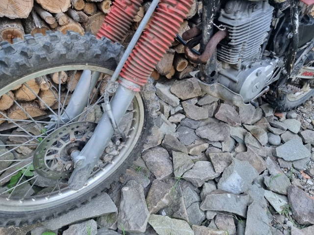 Cross Yamaha XT 600