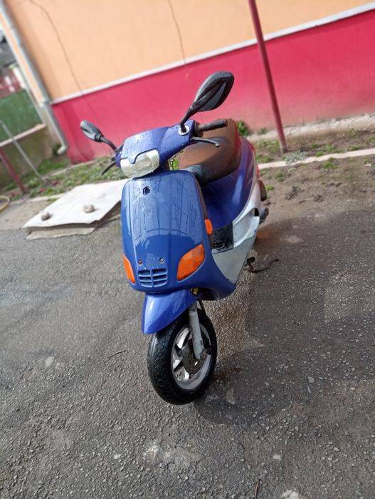 Vând scuter PIAGGIO