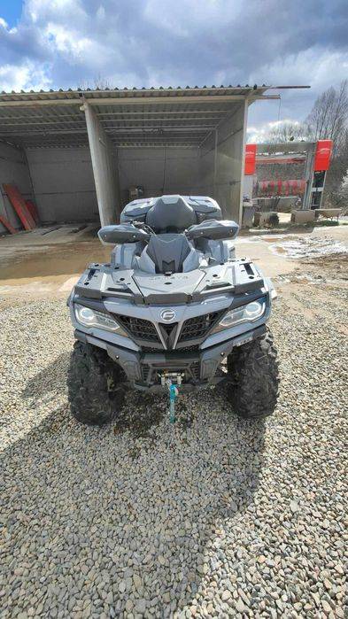 Se vinde ATV CF Moto 1000 cm