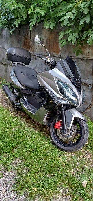 Maxi scuter Kymco Xciting 300 R / an 2009