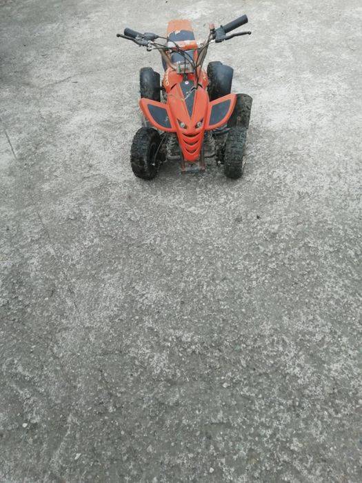 Vând atv50cc mai multe detalii la telefon!Urgent!