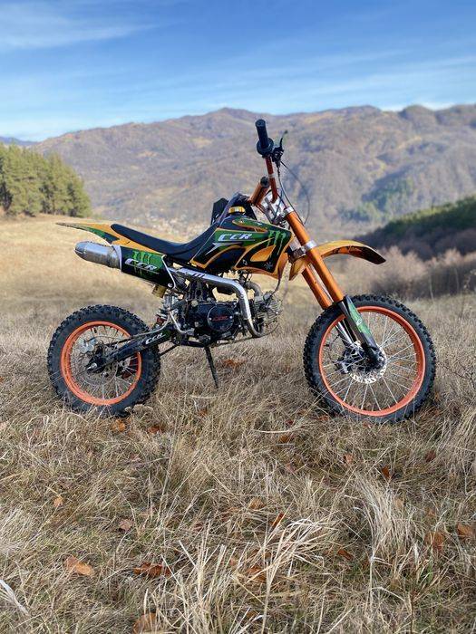 Vand cross 125cc apropae nou