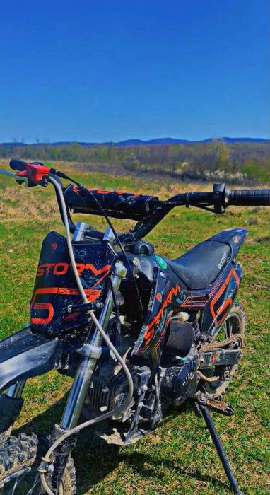 Vând cross NITRO Storm 125 cc 4t