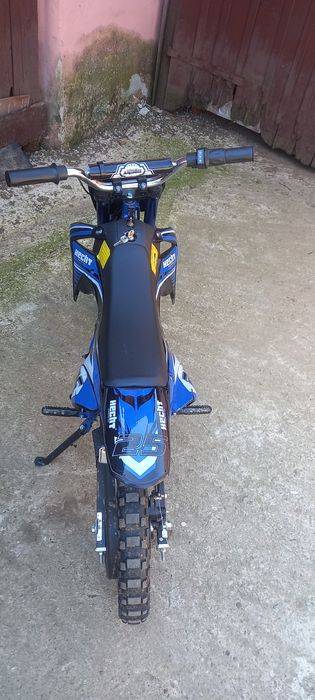 Vând moto cross electric hecht54502