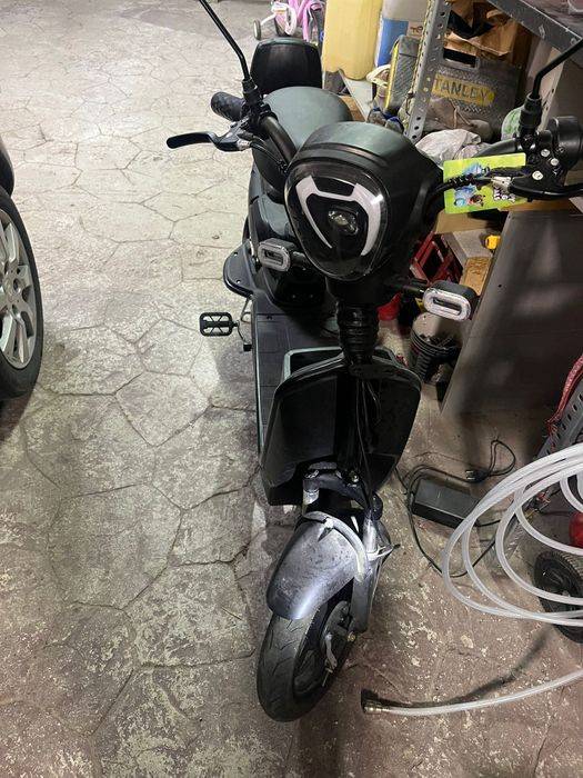 Scuter electric 48v