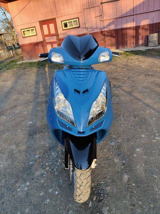 Scuter 49cc | Rivero Phoenix ca nou !