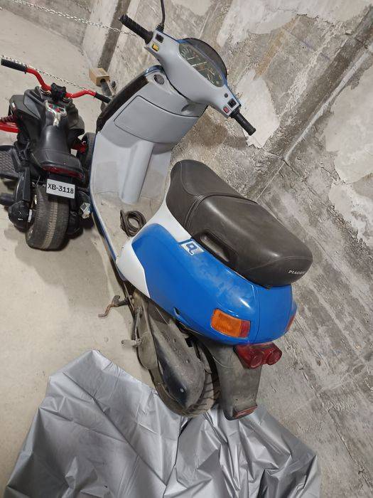 Scuter Piaggio Quartz