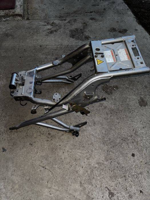Cadru suplimentar (codita) Yamaha fz6 2004