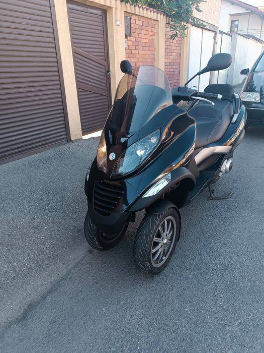 Piaggio MP3 250i