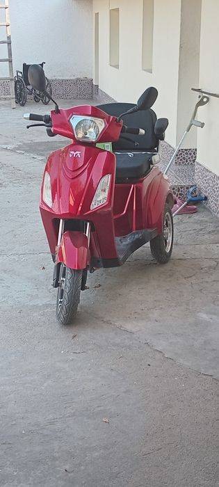 Triciclu electric
