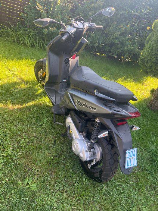 Piaggio Typhoon Scuter