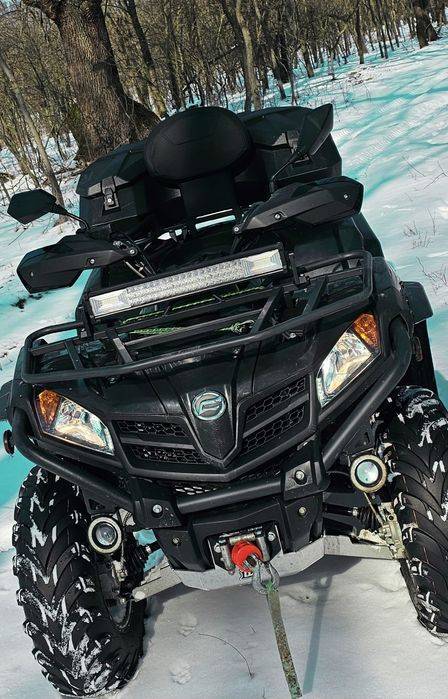 Vînd  CF moto 450 L
