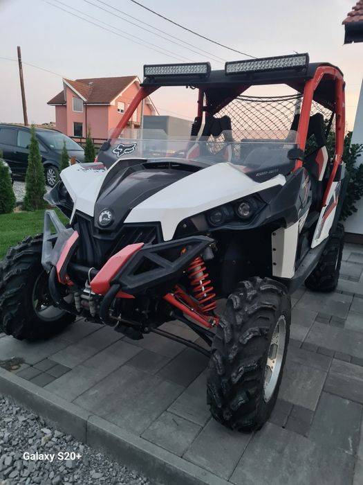 Vand sau schimb Can am Maverick xrs ds 2014