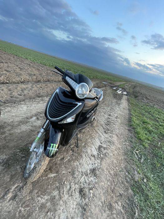 Vand scuter de 125cc