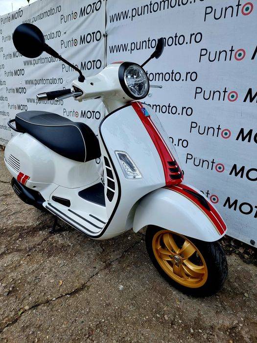 Vespa 300  Gts   Sixties
