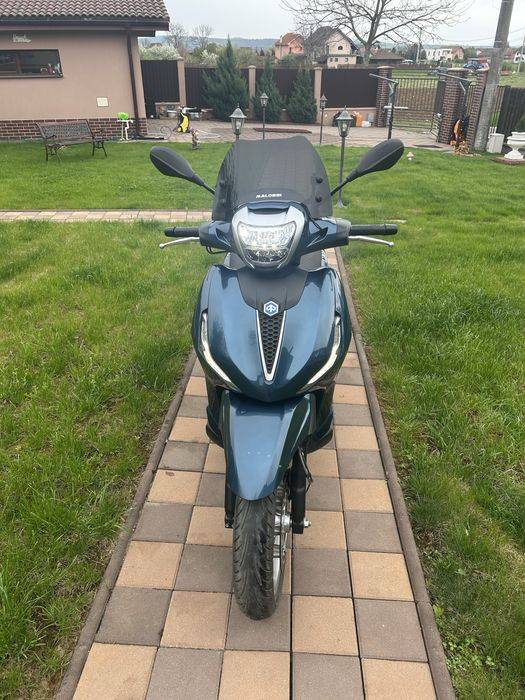 Piaggio Beverly 400