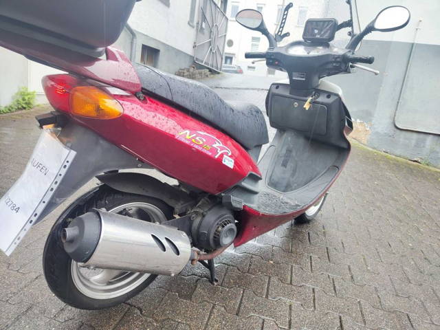 Scuter 125 ccm adus din Germania