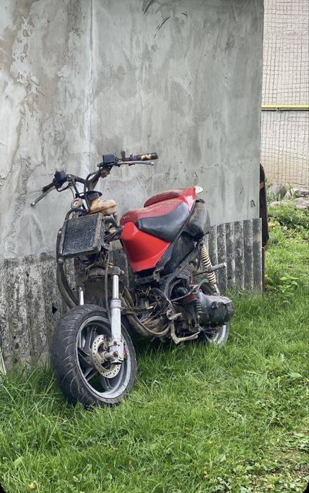 Vand scuter aprilia