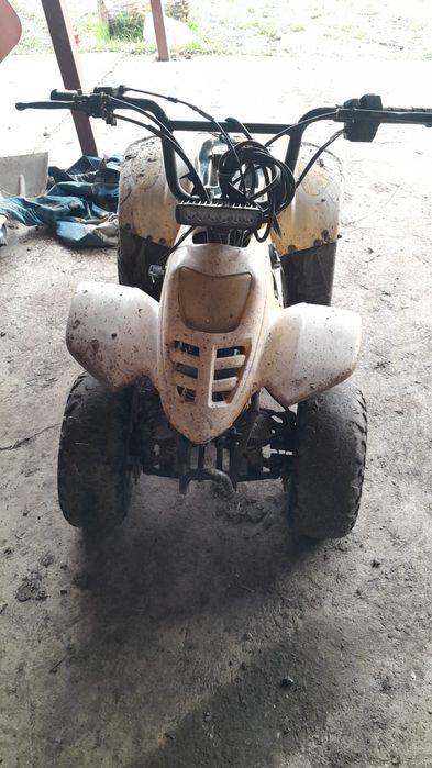 Vând atv de 110 cc