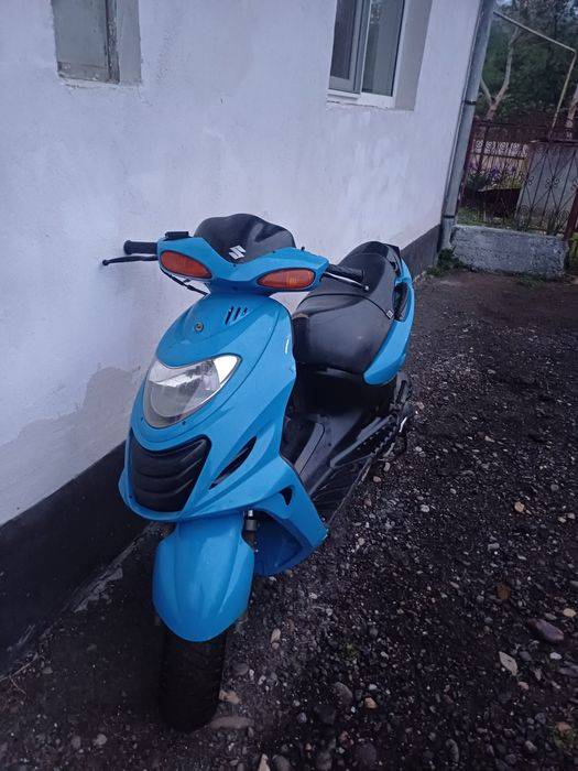 Vand scuter suzuki katana 50cc 2 timpi