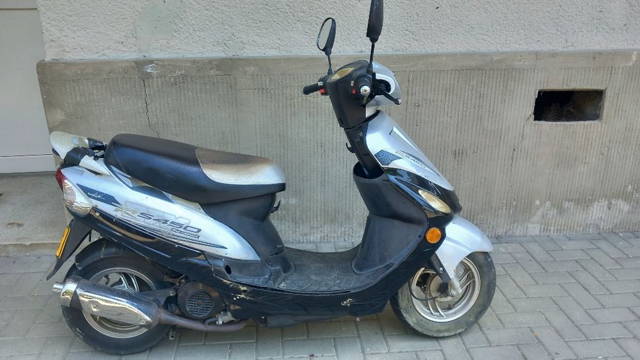 Scuter RS 350/ 80 cm3