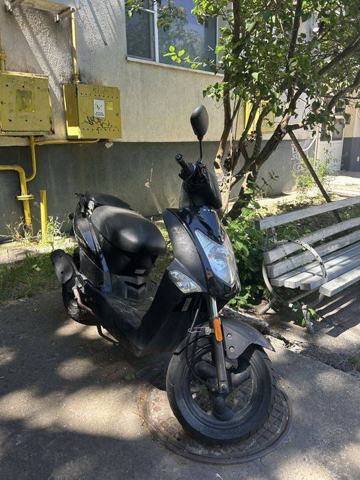 Scuter Kymco agility 50