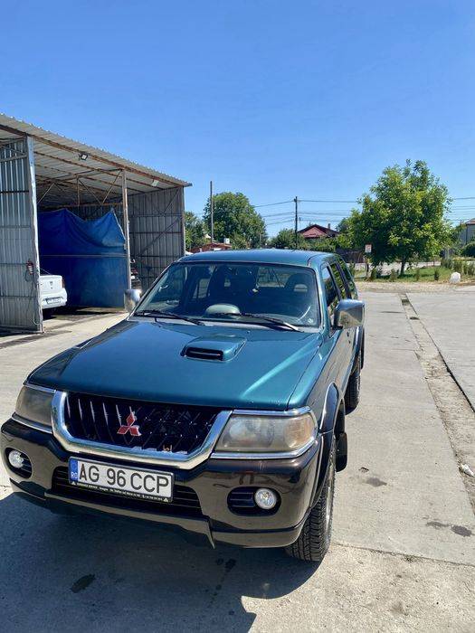 Mitsubishi Pajero Sport K90
