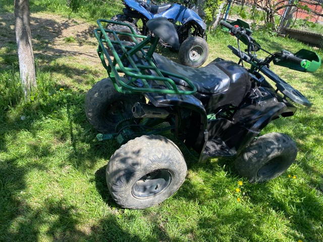 Vand atv in stare de functionare de 107cm