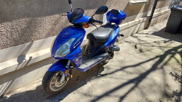 scuter chinezesc GY6 - 50cc