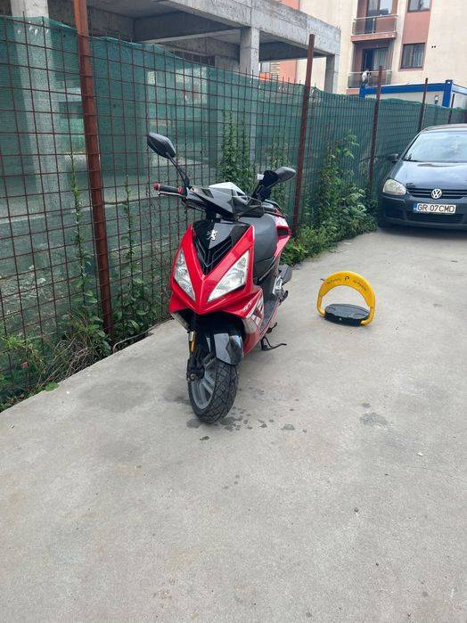 Scuter Peugeot speed Fighter 3