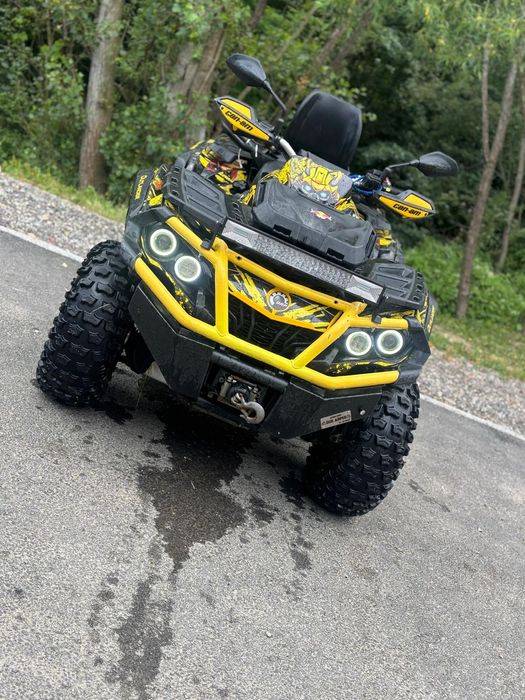 Vând can am 1000r