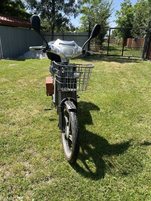 Scuter electric Volta (nu necesita permis)