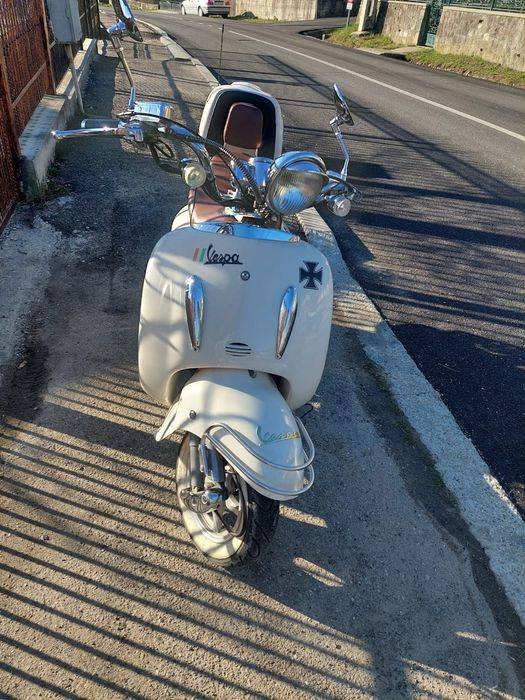 Vand scuter 125cc inmatriculat ro