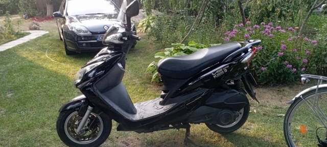 Scuter sym vs 125, 2009, 7300 km originali,