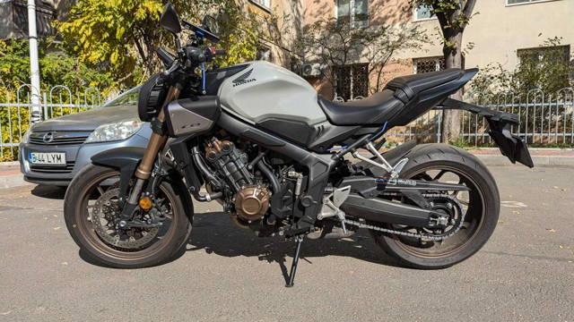 Honda CB650E E-Clutch 2024 garantie TVA deductibil