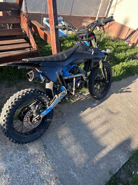 Vand cross 125..